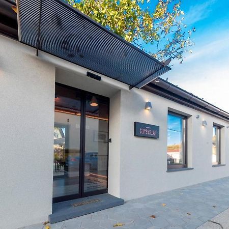 Kutjevo Wellness B&B Winery Sontacchi المظهر الخارجي الصورة